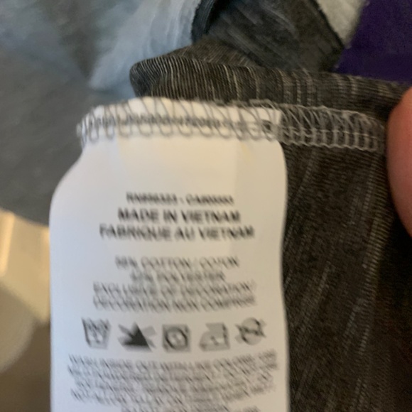 Nike graphic logo football‎ tee. Maybe worn once. - Picture 6 of 6